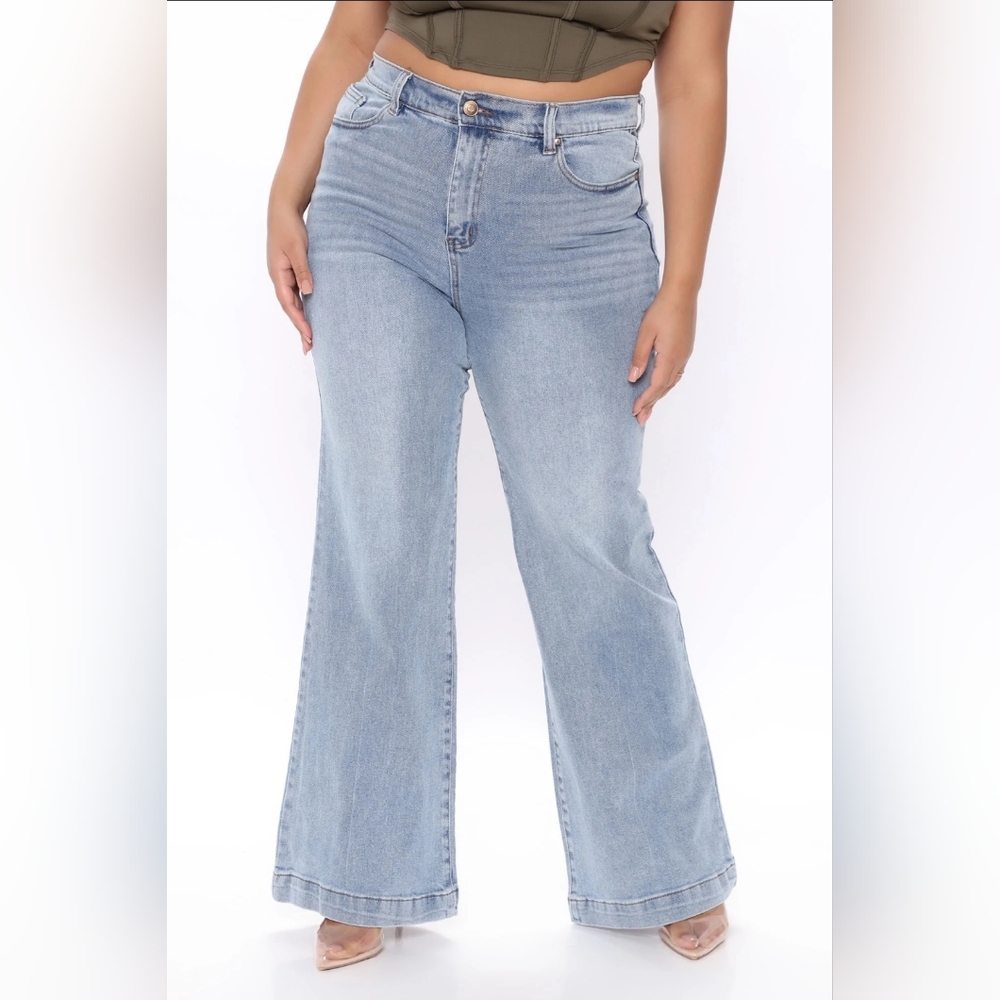 Fashion Nova Wide Leg Jeans Sz 18